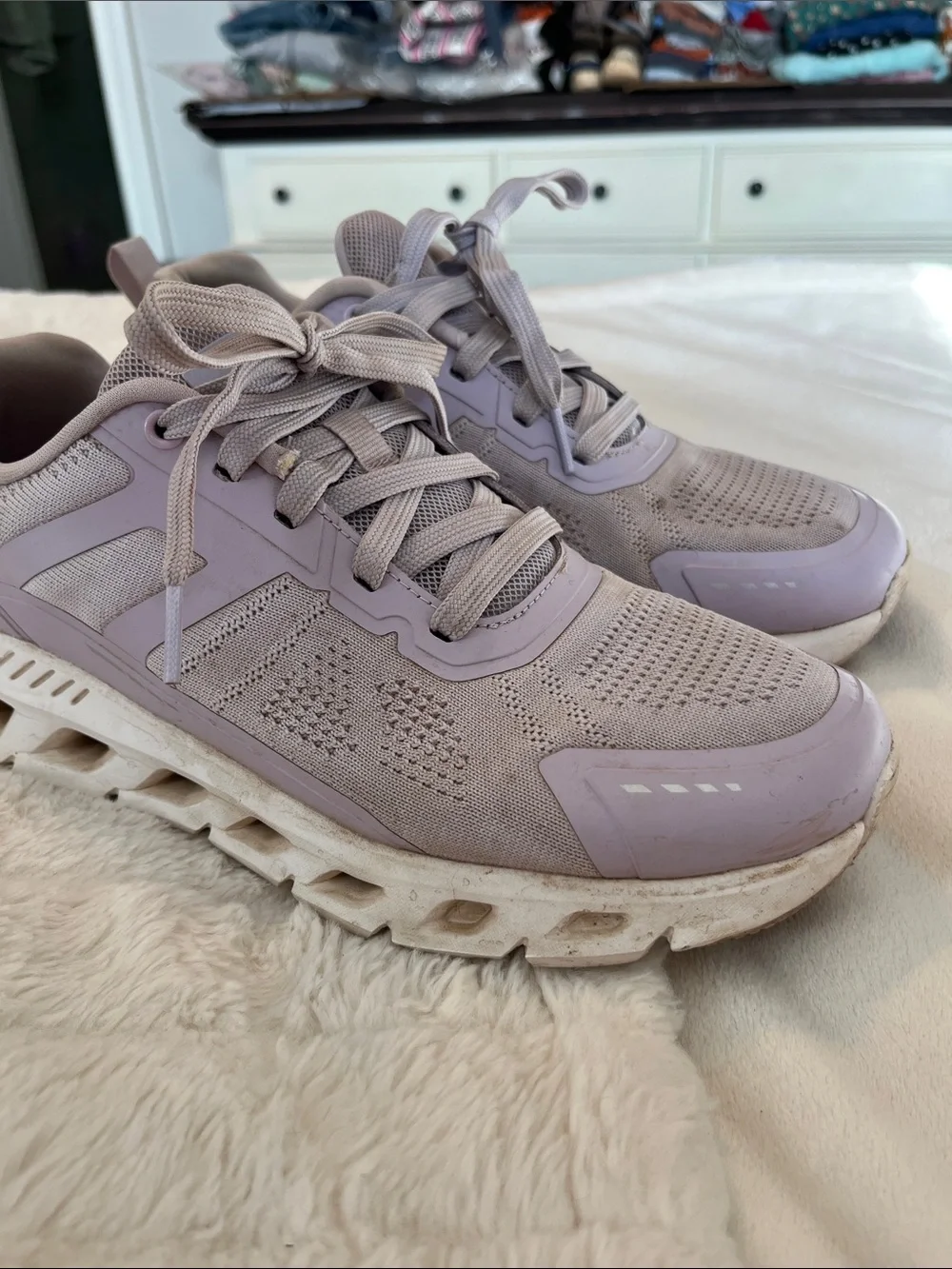 Women’s Avia running shoes